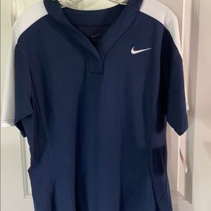 Women’s Nike DRI-FIT active top